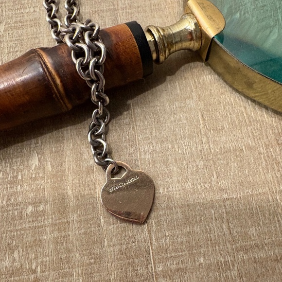 Tiffany & Co. Return to Tiffany Heart Tag Lariat Necklace - Picture 8 of 8